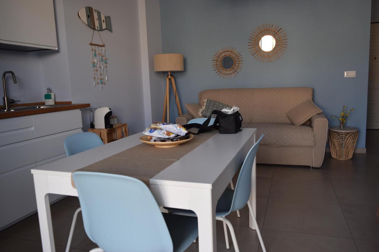 Casa Vacanze Lombardo Santa Teresa Di Riva Exterior foto
