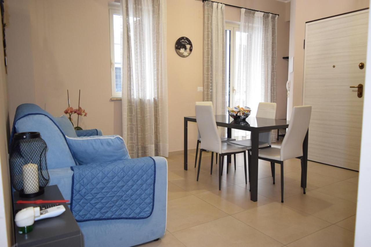 Casa Vacanze Lombardo Santa Teresa Di Riva Exterior foto