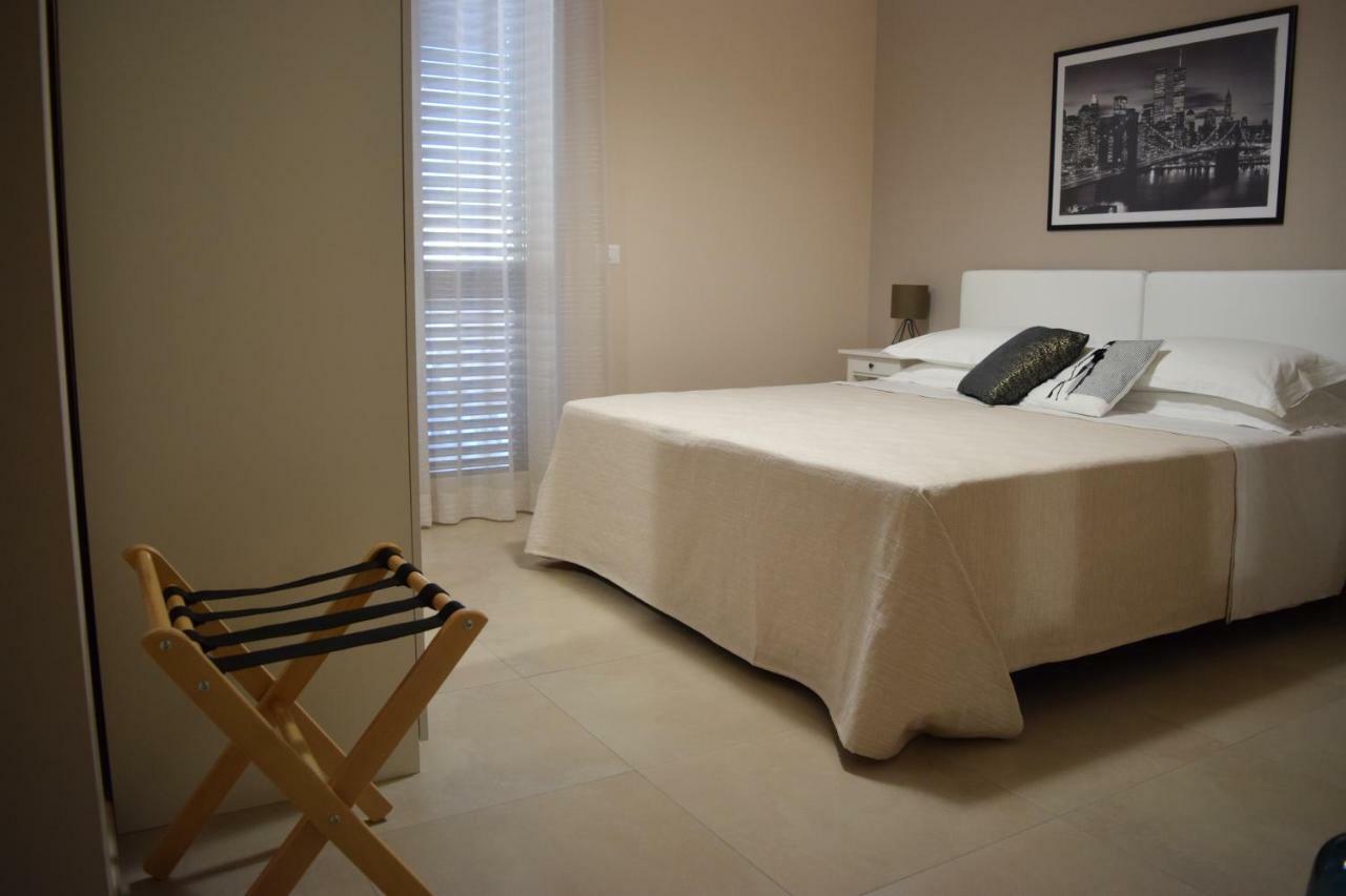 Casa Vacanze Lombardo Santa Teresa Di Riva Exterior foto