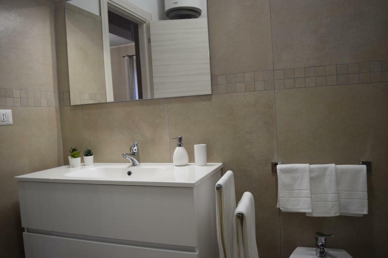 Casa Vacanze Lombardo Santa Teresa Di Riva Exterior foto